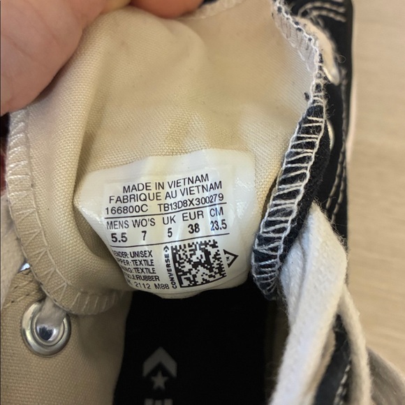 Converse Black and white High-Tops thick platform run star  7 women 5.5 men - Picture 8 of 9